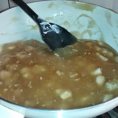 A picture of Arrowroot halwa.