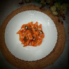 A picture of Red sauce pasta.