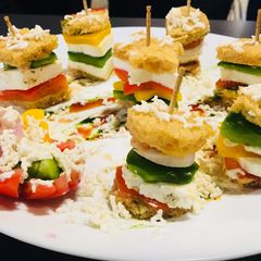 A picture of Emoji Sandwiches.