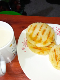 Una foto de Arepas con queso