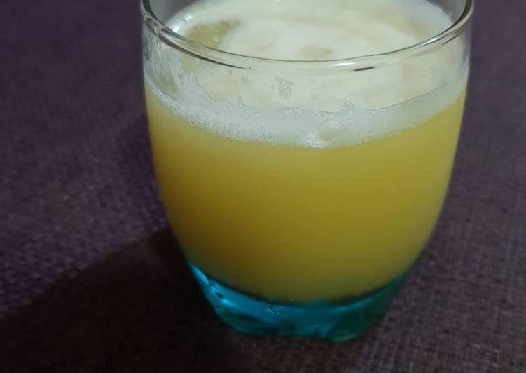 Simple Way to Prepare Perfect Pineapple Juice