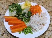 Una foto de arroz poke