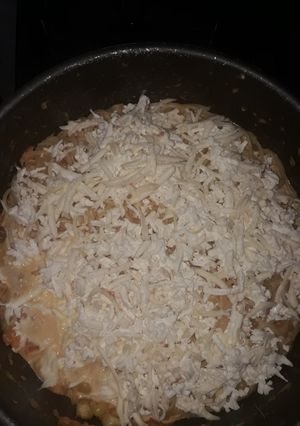 Una foto de Spaghetti con mazorca y queso