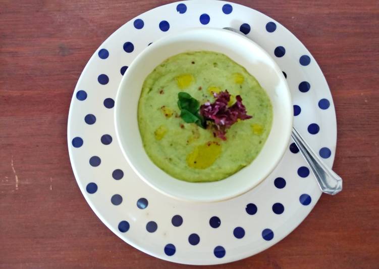 Salmorejo verde
