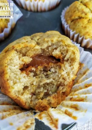 Una foto de Muffins de banana 🍌 y dulce de leche