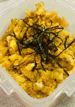A picture of Tuna Potato and Egg salad.