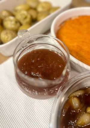 Una foto de Compota de manzanas con canela para acompañar carnes