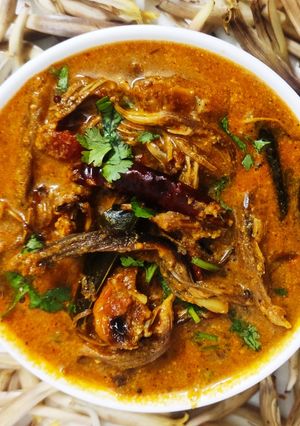 செட்டிநாடு சைவ மீன் குழம்பு (Chettinad veg fish curry recipe in tamil) செய்முறை முக்கிய புகைப்படம்