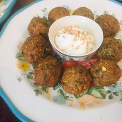 A picture of Falafel.