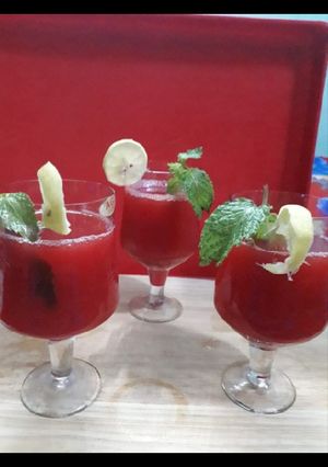 A picture of Watermelon juice.