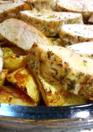 Foto de Peito de Perú com Batatas Assadas