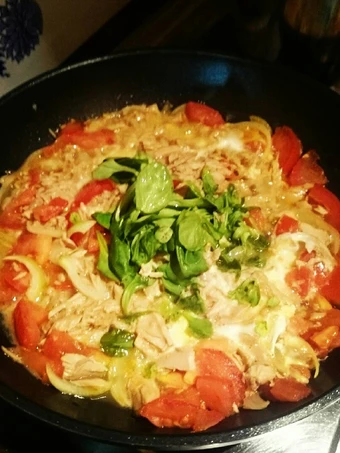 Easy Steps to Prepare Recipes Tuna and Scrambled Egg Stir Fry the Delicious So Delicious.