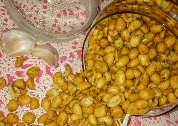 Kacang Tojin khas Sumatera Barat