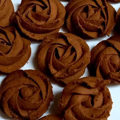 A picture of Chocolate cookies.
