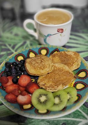 Una foto de Panqueques de banana y avena