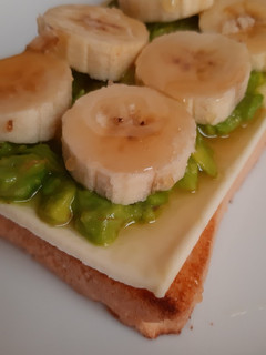 Foto resep Avocado Banana Toast