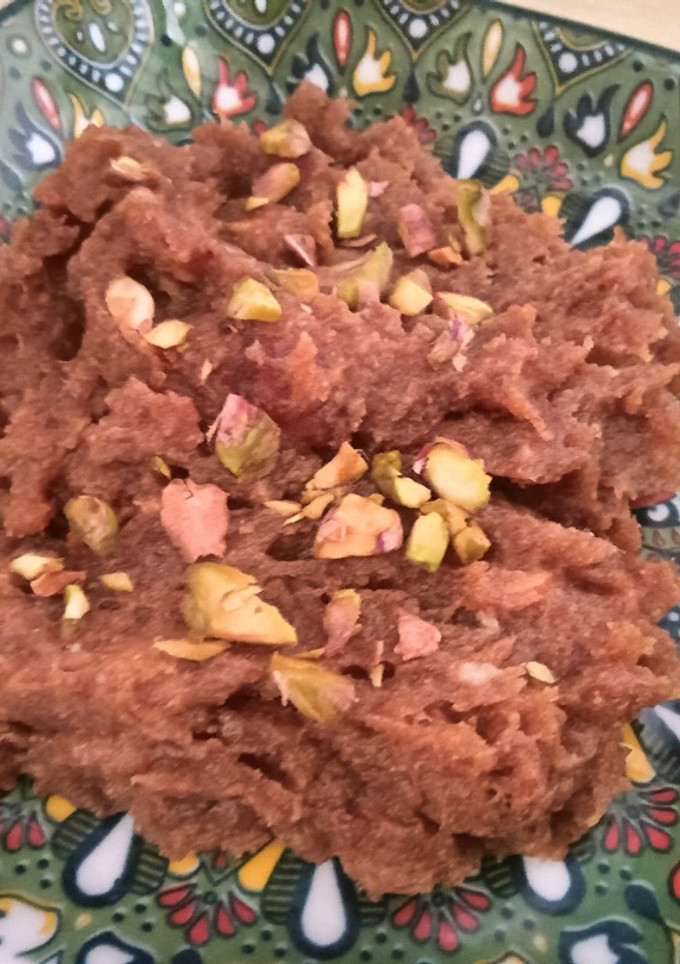 A picture of Dates Halwa.