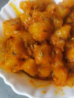 कच्चे केले की सब्जी (Kachhe kele ki sabzi recipe in hindi) रेसिपी मुख्य फोटो