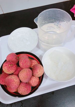 Hình của món Vải thiều ngâm.
