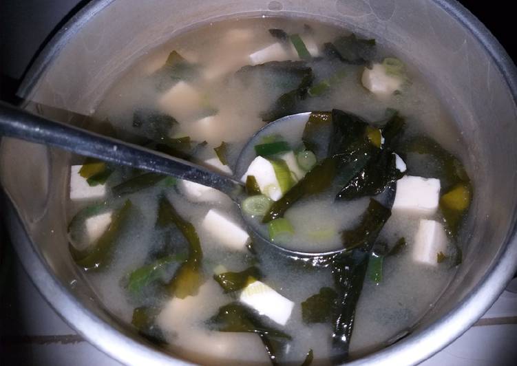 Cara Gampang Menyiapkan Sup Miso Anak Kost Anti Gagal