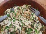 Ensalada de champiñones crudos al estilo de mi mamá