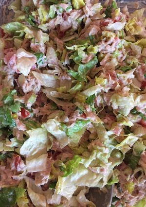 Una foto de Ensalada fresca con atún de lata