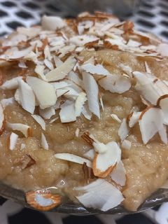 રાજગરા નો શીરો (Rajgira Sheera Recipe In Gujarati) રેસીપી મુખ્ય ફોટો