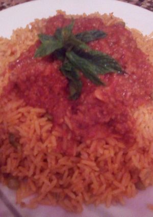 صورة لوصفة رز تونسي مع صلصه لحم مفروم 😋