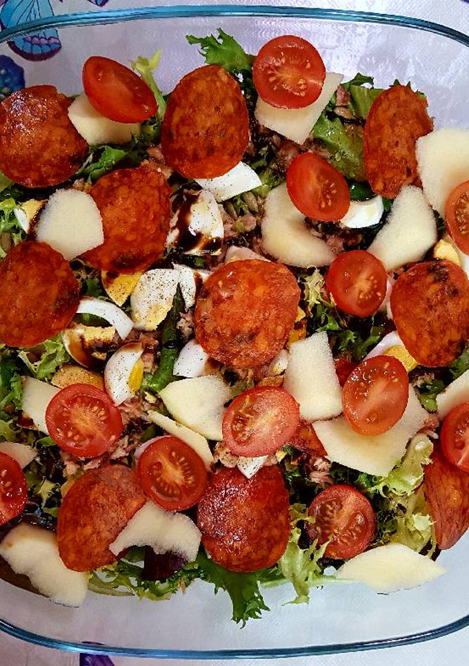 Una foto de Ensalada completa 🥗