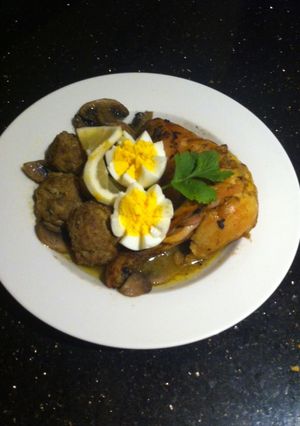 A picture of Kefta with mushrooms.