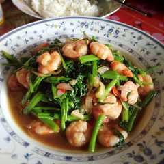 รูปของ Tumis kangkung udang simple