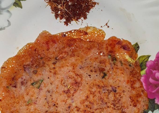 Tomato dosa with garlic powder