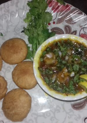 बनारसी लिट्टी चना ज़ोर (Banarasi littli chana zor recipe in Hindi) रेसिपी मुख्य फोटो