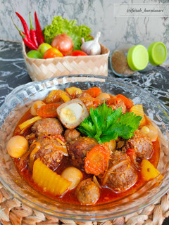 Foto resep Semur Bola Bola Daging