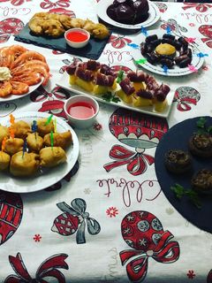 Una foto de Mesa cena noche fin de año