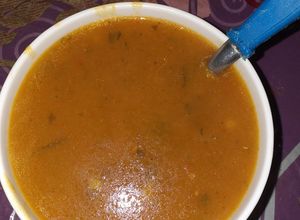 صورة لوصفة حريره رائعه وسهله وسخونه لفصل الشتاء 🥣
