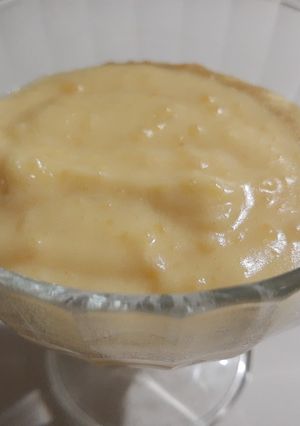 Una foto de Natilla de leche y harina lácteada sabor a vainilla