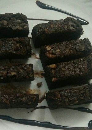 A picture of Walnut brownie.