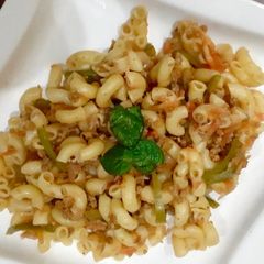 Keema Macroni A picture of Keema Macroni.