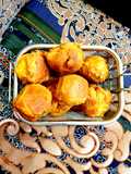 Mini potato pakora bread