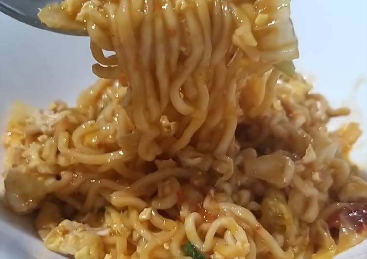Resep Mie Nyemek Spicy Enak Banget