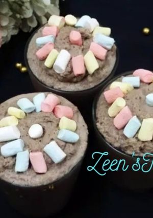 A picture of Drinking or Hot Chocolate With Marshmallows.