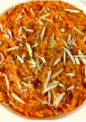 A picture of Instant Gazar ka Halwa.
