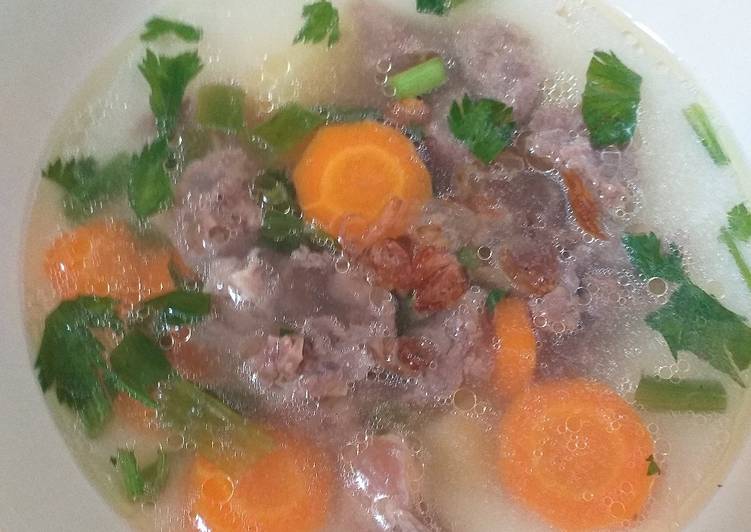 Cara Gampang Menyiapkan Sop bening daging sengkel, Bisa Manjain Lidah