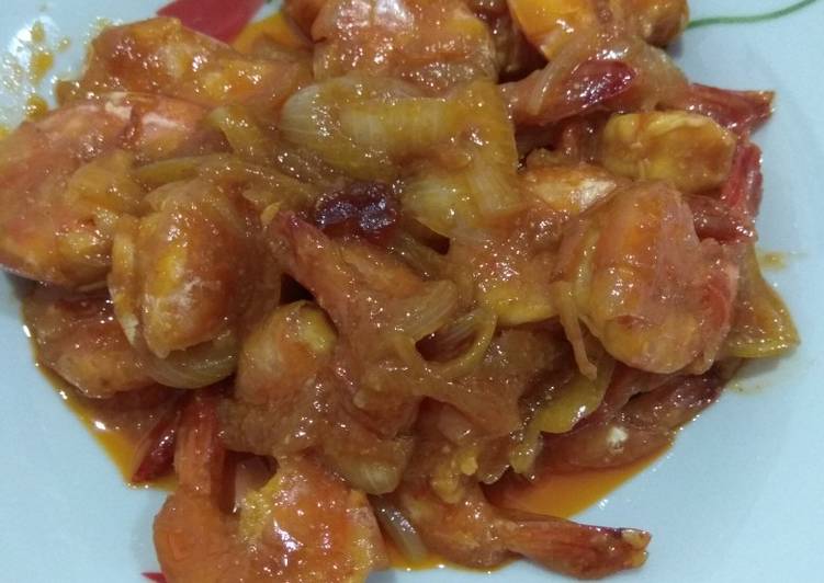 Langkah Mudah untuk Membuat Udang saos mentega, Menggugah Selera