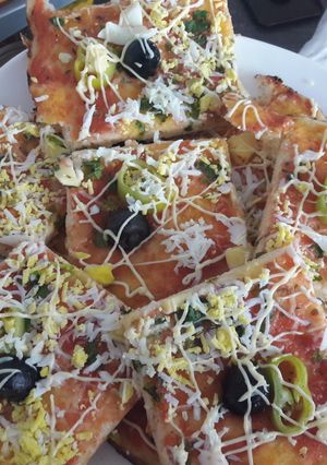 صورة لوصفة بيتزا كاري مثل المحلات 🍕