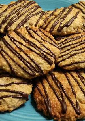 Una foto de Galletitas de avena, coco y manzana