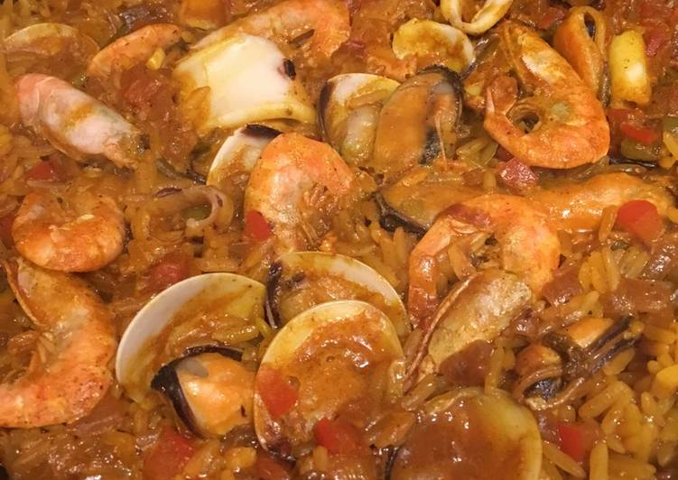 Paella de marisco