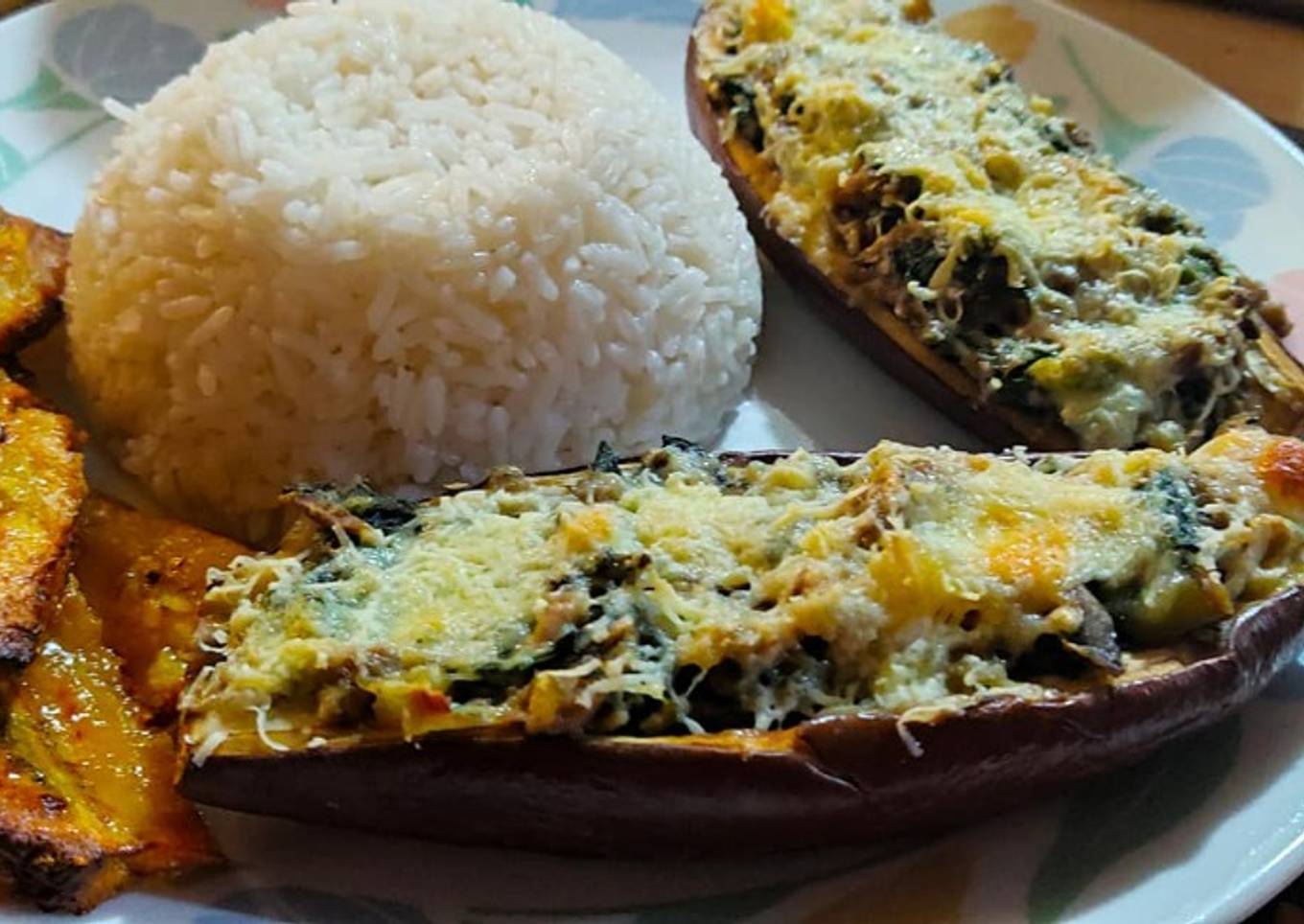 Berenjenas rellenas de espinaca y atún