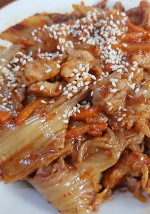 รูปของ หมูผัดกิมจิ